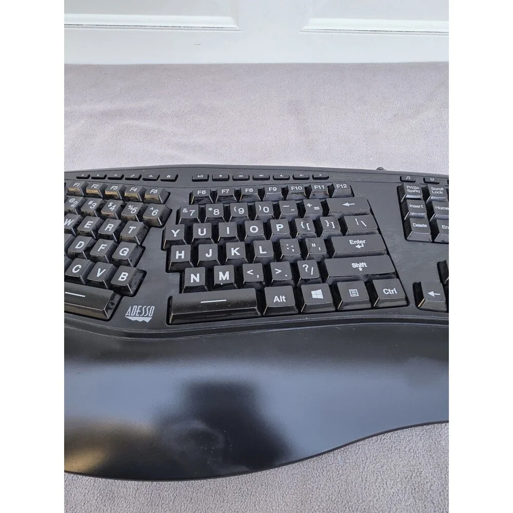 Adesso - AKB-150EB - 3-Color Illuminated USB Ergonomic Keyboard